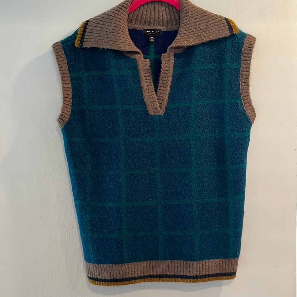 Vintage looking sweater vest